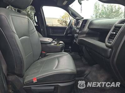 2021 Ram 2500 Tradesman Crew Cab Long Bed - zdjęcie 18 z 33 - miniatura