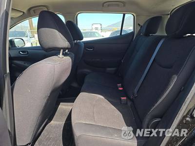 2017 Nissan LEAF S - zdjęcie 10 z 28 - miniatura