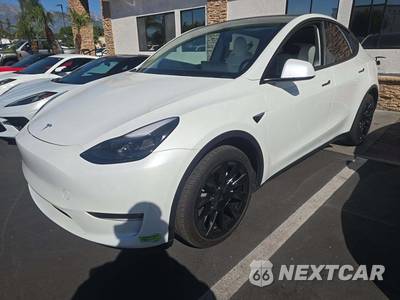 2023 Tesla Model Y Long Range - zdjęcie 1 z 23 - miniatura