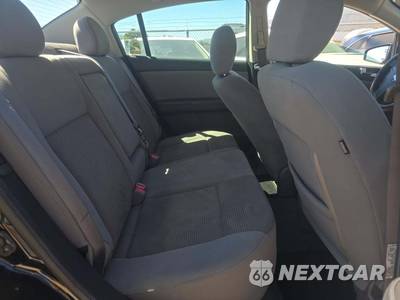 2012 Nissan Sentra 2.0 SR - zdjęcie 16 z 41 - miniatura