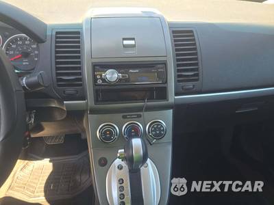 2012 Nissan Sentra 2.0 SR - zdjęcie 10 z 41 - miniatura