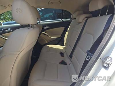 2019 Mercedes-Benz GLA 250 4MATIC - zdjęcie 13 z 27 - miniatura