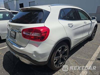 2019 Mercedes-Benz GLA 250 4MATIC - zdjęcie 3 z 27 - miniatura
