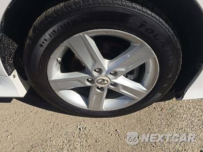 2012 Toyota Camry SE - zdjęcie 37 z 54 - miniatura