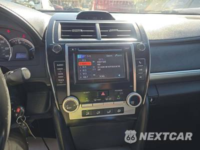 2012 Toyota Camry SE - zdjęcie 10 z 54 - miniatura