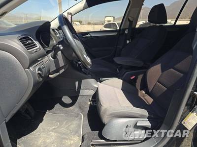 2013 Volkswagen Golf 2.0L TDI - zdjęcie 3 z 32 - miniatura
