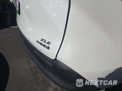 2024 Toyota Sienna XLE 8-Passenger 120.5" WB - zdjęcie 26 z 27 - miniatura