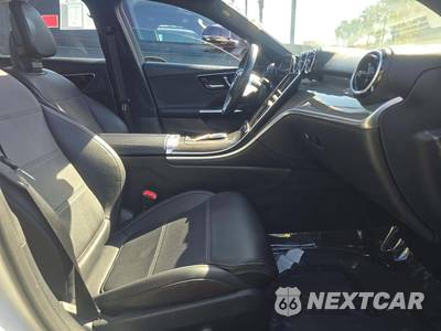 2023 Mercedes-Benz C 300 Sedan - zdjęcie 18 z 22 - miniatura