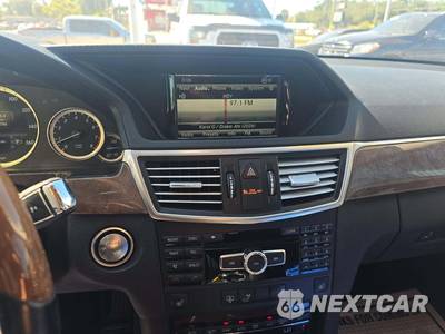 2013 Mercedes-Benz E 350 4MATIC Sedan - zdjęcie 10 z 20 - miniatura