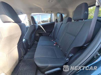 2018 Toyota RAV4 LE - zdjęcie 13 z 30 - miniatura