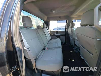2017 Ford Super Duty F-350 XLT Crew Cab Medium Bed - zdjęcie 16 z 20 - miniatura