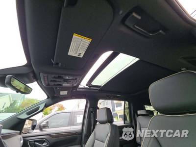 2024 Chevrolet Suburban Premier 1LZ - zdjęcie 11 z 24 - miniatura