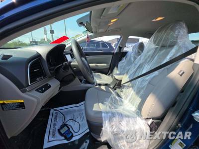 2018 Hyundai Elantra SEL Sedan - zdjęcie 6 z 24 - miniatura