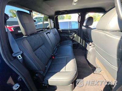 2022 Nissan TITAN PRO-4X Crew Cab Short Bed - zdjęcie 16 z 24 - miniatura