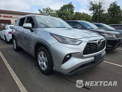 2023 Toyota Highlander LE - zdjęcie 4 z 29 - miniatura