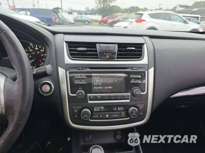 2017 Nissan Altima 2.5 SL - zdjęcie 10 z 30 - miniatura