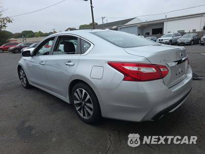 2017 Nissan Altima 2.5 SL - zdjęcie 3 z 30 - miniatura