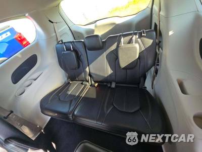 2024 Chrysler Pacifica Touring L 121.6" WB - zdjęcie 14 z 30 - miniatura
