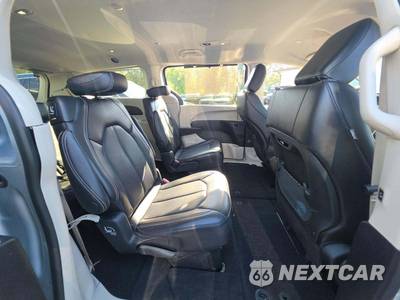 2024 Chrysler Pacifica Touring L 121.6" WB - zdjęcie 17 z 30 - miniatura