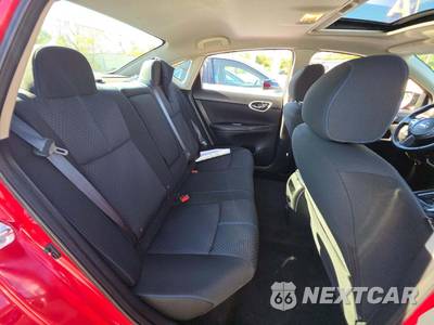2019 Nissan Sentra SR TURBO - zdjęcie 16 z 36 - miniatura