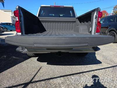 2024 Chevrolet Silverado 1500 Custom Crew Cab Short Bed 1CX - zdjęcie 14 z 28 - miniatura
