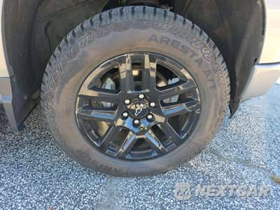 2024 Chevrolet Silverado 1500 Custom Crew Cab Short Bed 1CX - zdjęcie 25 z 28 - miniatura