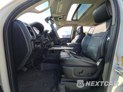 2023 Ram 3500 Laramie Crew Cab Medium Bed - zdjęcie 6 z 33 - miniatura