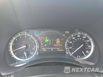 2022 Toyota Highlander XSE - zdjęcie 6 z 20 - miniatura