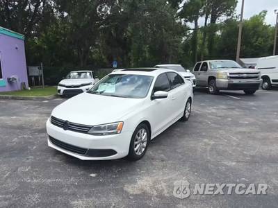2014 Volkswagen Jetta SE Sedan w/Connectivity & Sunroof - zdjęcie 1 z 32 - miniatura