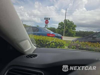 2014 Volkswagen Jetta SE Sedan w/Connectivity & Sunroof - zdjęcie 18 z 32 - miniatura