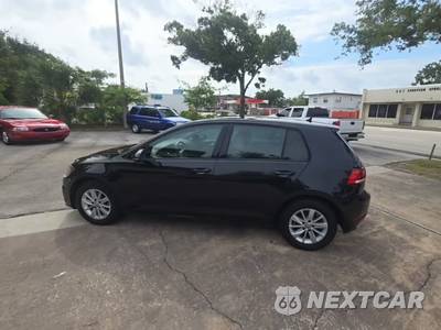 2018 Volkswagen Golf S Hatchback - zdjęcie 3 z 31 - miniatura
