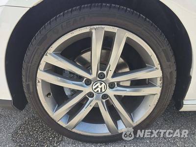 2018 Volkswagen Passat 2.0T R-Line - zdjęcie 18 z 25 - miniatura