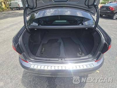 2022 Volkswagen Passat 2.0T SE - zdjęcie 11 z 19 - miniatura