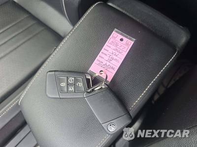 2022 Volkswagen Tiguan SE - zdjęcie 5 z 22 - miniatura