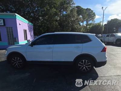 2021 Volkswagen Tiguan SE - zdjęcie 3 z 32 - miniatura