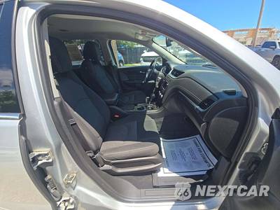2017 Chevrolet Traverse LT 2LT - zdjęcie 16 z 26 - miniatura
