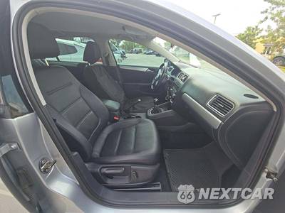 2013 Volkswagen Jetta SE Sedan - zdjęcie 15 z 23 - miniatura