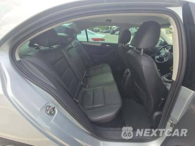 2013 Volkswagen Jetta SE Sedan - zdjęcie 13 z 23 - miniatura