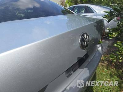 2013 Volkswagen Jetta SE Sedan - zdjęcie 19 z 23 - miniatura