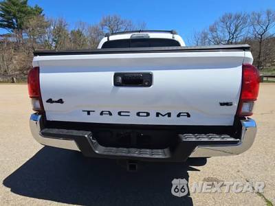 2019 Toyota Tacoma SR5 Crew Cab Medium Bed - zdjęcie 4 z 30 - miniatura
