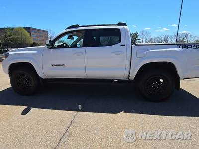 2019 Toyota Tacoma SR5 Crew Cab Medium Bed - zdjęcie 3 z 30 - miniatura