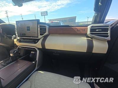 2023 Toyota Tundra 1794 Edition Crew Cab Short Bed - zdjęcie 19 z 21 - miniatura