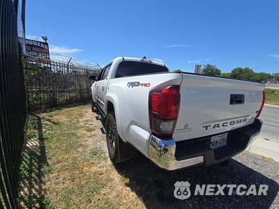 2023 Toyota Tacoma SR5 Crew Cab Medium Bed - zdjęcie 2 z 22 - miniatura