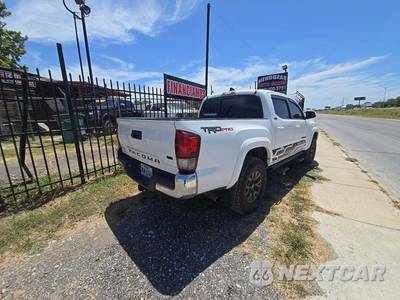 2023 Toyota Tacoma SR5 Crew Cab Medium Bed - zdjęcie 3 z 22 - miniatura