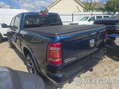 2021 Ram 1500 Laramie Crew Cab Short Bed - zdjęcie 2 z 24 - miniatura