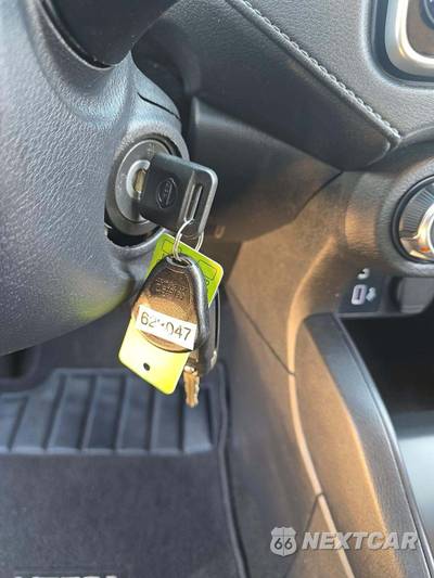 2023 Nissan Versa S - zdjęcie 8 z 24 - miniatura