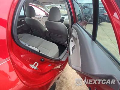 2010 Toyota Corolla LE - zdjęcie 16 z 29 - miniatura