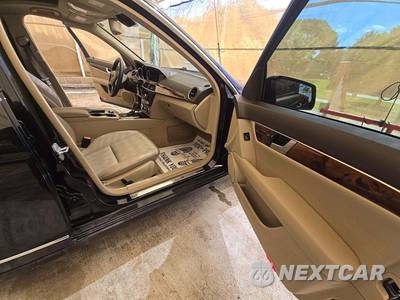 2014 Mercedes-Benz C 250 Sedan - zdjęcie 18 z 25 - miniatura