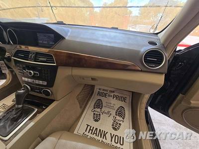 2014 Mercedes-Benz C 250 Sedan - zdjęcie 19 z 25 - miniatura