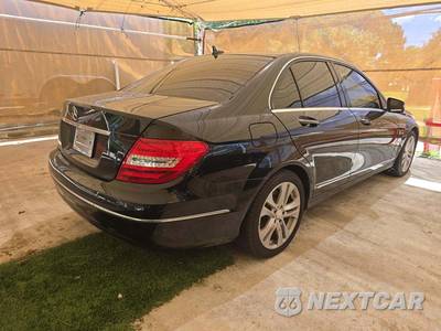 2014 Mercedes-Benz C 250 Sedan - zdjęcie 3 z 25 - miniatura